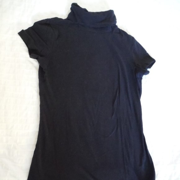 ✅3/40$ ESPRIT turtle neck with back detail - Picture 3 of 4